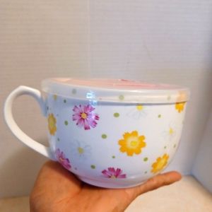 Microwave Fine Floral Ceramic Noodle Bowl with Handle & Relief